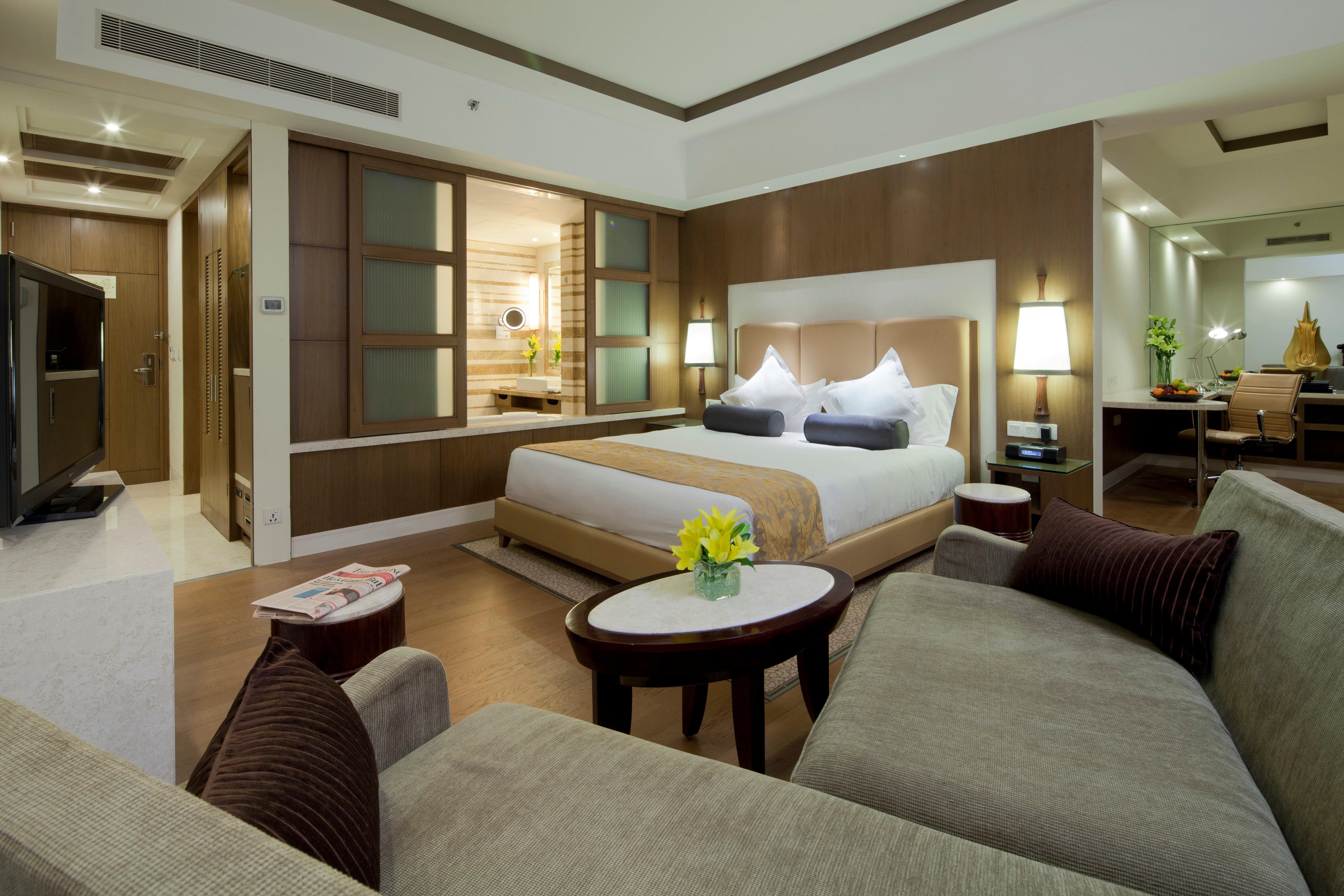 Отель Crowne Plaza New Delhi Okhla By Ihg Экстерьер фото