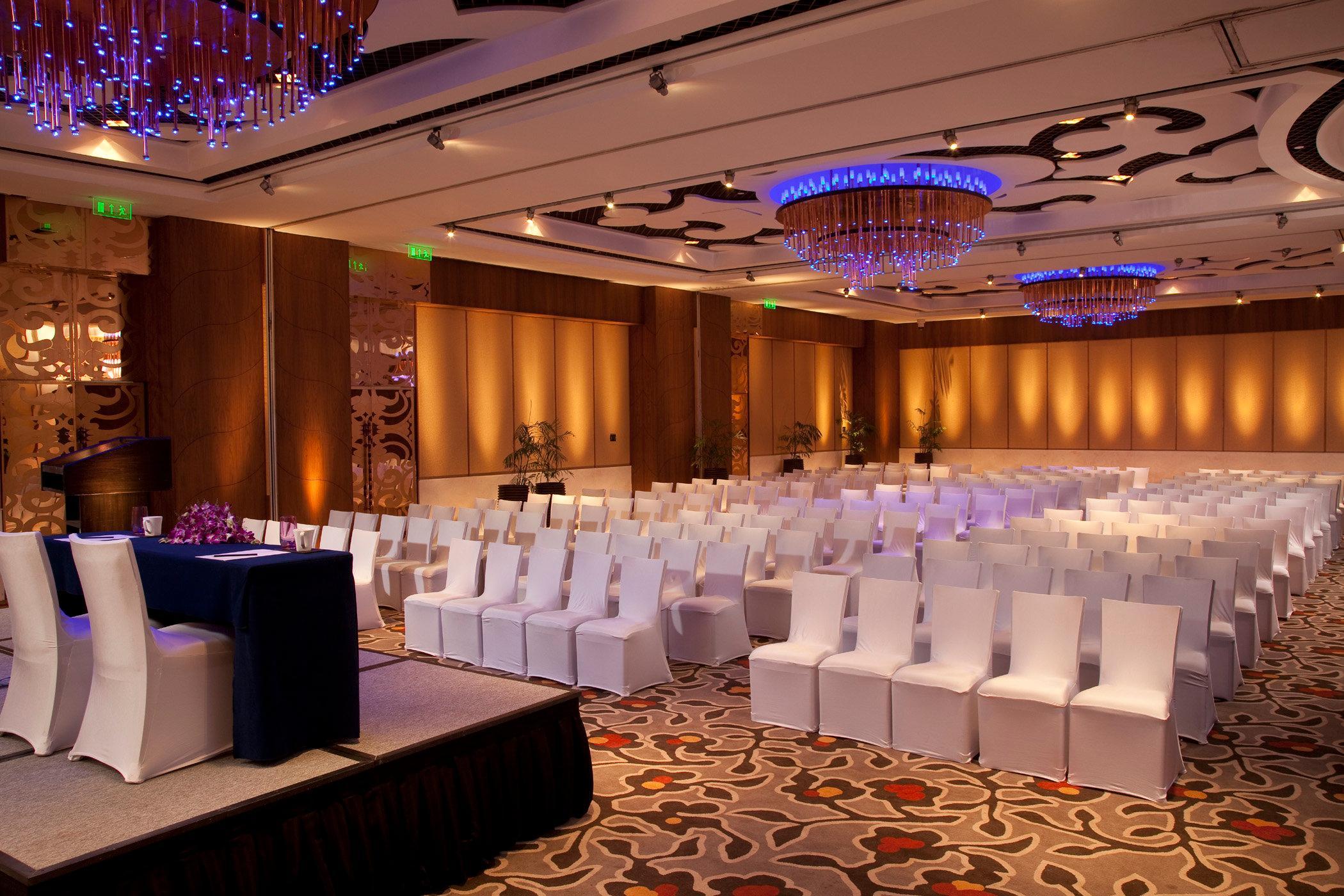 Отель Crowne Plaza New Delhi Okhla By Ihg Экстерьер фото The Grand Ballroom