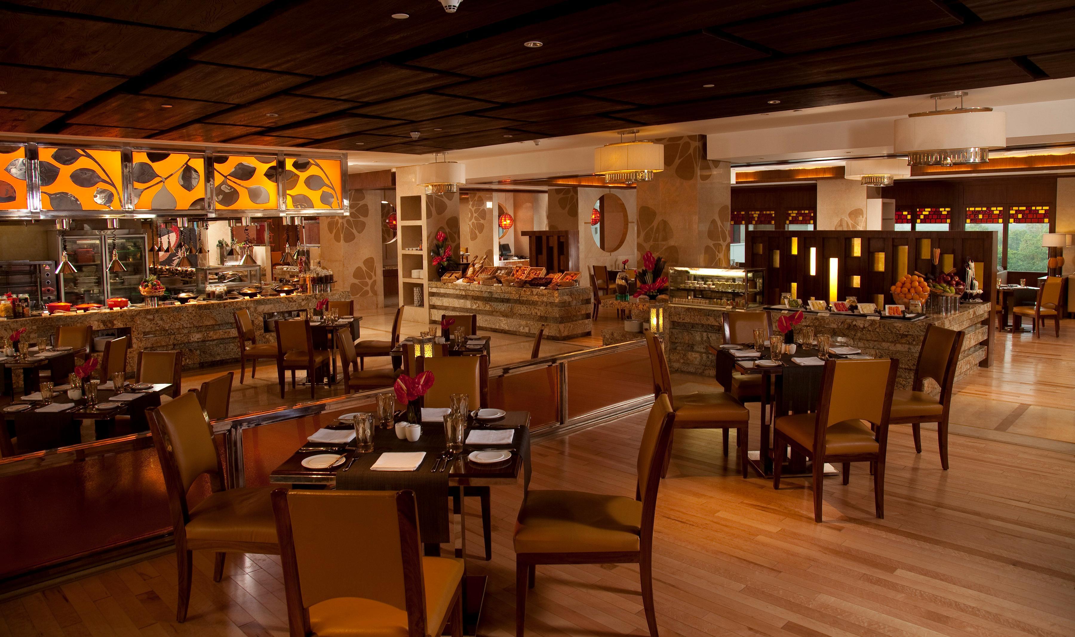 Отель Crowne Plaza New Delhi Okhla By Ihg Экстерьер фото The restaurant