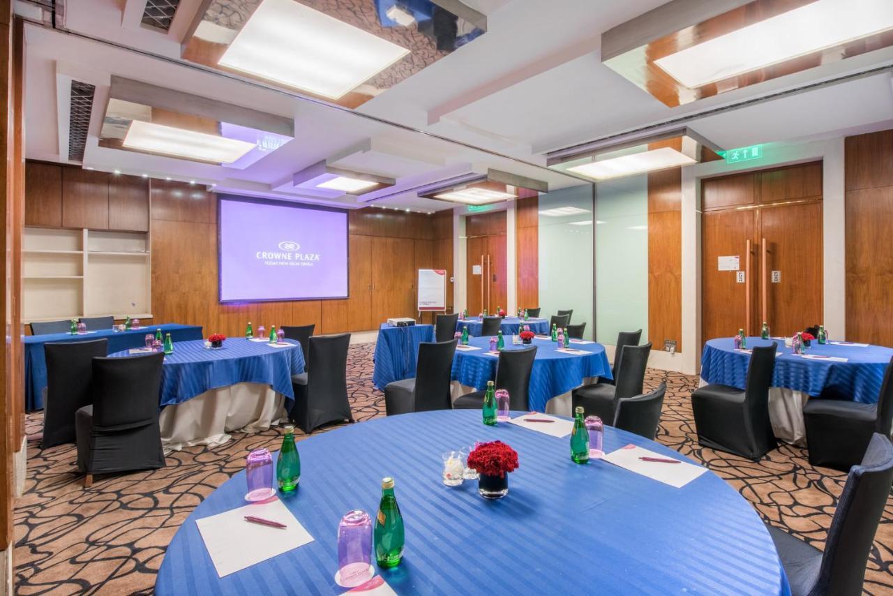 Отель Crowne Plaza New Delhi Okhla By Ihg Экстерьер фото Meeting room